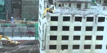 Pekinde İnşaat Yıkımı (İş Güvenliği İçerir)