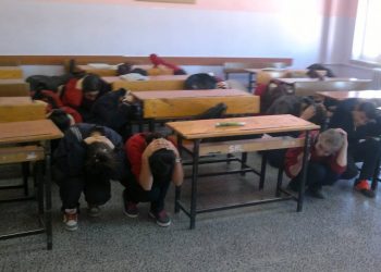 Deprem Anında Yapılması Gerekenler