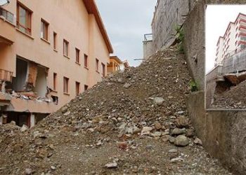 Göl Apartmanı İstinat Duvarındaki Yarık Büyüyor