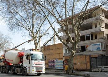 Kentsel dönüşüm, Bağdat Caddesi’ni şantiyeye çevirdi