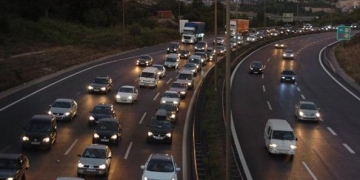 Dikkat!Bayram trafiği başladı