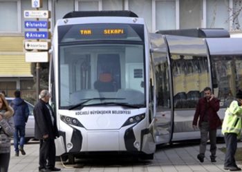 İmzalar atıldı Kocaeli’ye tramvay geliyor