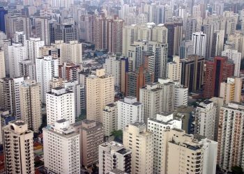 Stüdyo Daireye Yasak, Renk Seçimi Belediyede