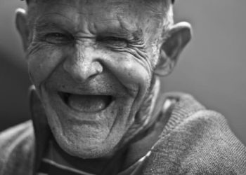 Mutluluk Nedir? Mutluluk için Yapılmış Bir Ömürlük Araştırma