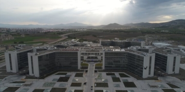 Türkiye’nin En Büyük Şehir Hastanesi Kayseri’de Açıldı