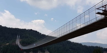 4 Minareli Asma Köprü Ziyaretçi Akınına Uğruyor