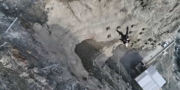 Baraj İnşaatında Bir Gün – Yusufeli Barajı (Video)