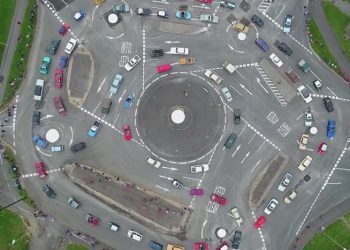 Dönel Kavşak (Roundabout) Nedir?