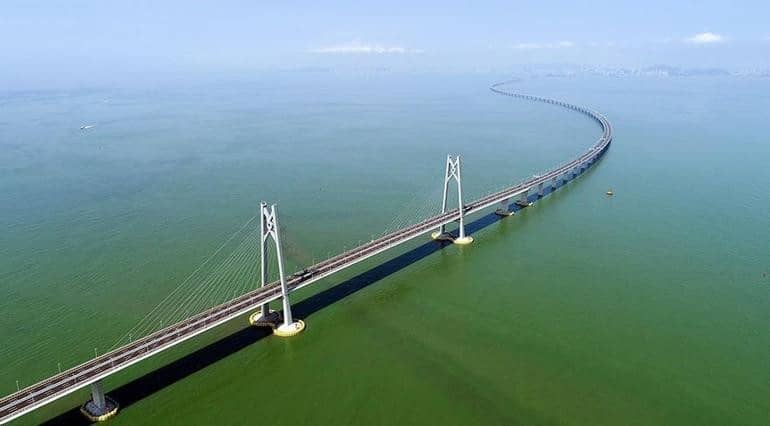 Deniz Üzerindeki En Uzun Köprü Açıldı!