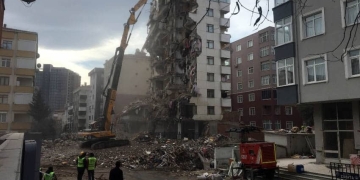 İstanbul Kartal’da Yüksek Riskli 11 Bina Boşaltıldı.