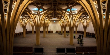 Avrupa’nın İlk Çevre Dostu Camisi Hizmete Açıldı