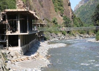 Fırtına Vadisi ’ndeki Kaçak Yapılara Son