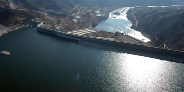 Keban’da Tüm Tahliye Kapakları Açıldı