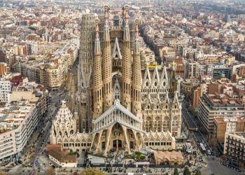Bitmek Bilmeyen Sagrada Familia Artık İmar İzinli