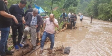 Trabzon Araklı’da sel felaketi