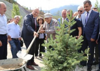 Beton Yerine Fidanlı Temel Atma Töreni