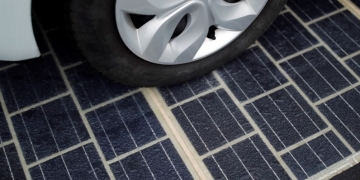 Dünyanın İlk Güneş Paneli Kaplı Otoyol Denemesi Fiyaskoyla Sonuçlandı