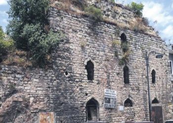 İshak Paşa Sarayı hamamı Bulamıyor