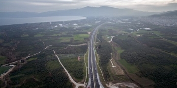 İstanbul İzmir Arası 3.5 Saate İniyor