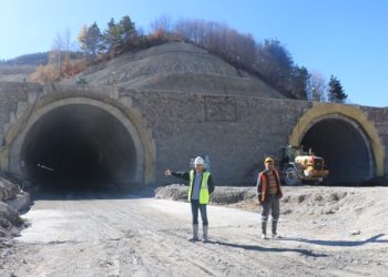 Geminbeli Tüneli’nde ara verilen inşaat çalışmaları 1 yılın ardından yeniden başladı