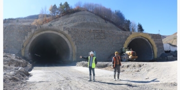 Geminbeli Tüneli’nde ara verilen inşaat çalışmaları 1 yılın ardından yeniden başladı