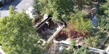 Yeşil çatısı yağmur depolayacak, güneşten elektrik üretecek