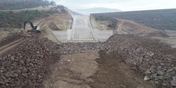 Altın Zeybek göleti su tutmaya başladı