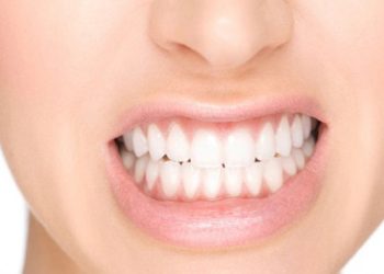 Gece uykusunda diş sıkanlar dikkat