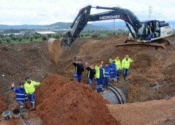 İzmir’de su arızası giderildi, ana hatta su verilmeye başlandı