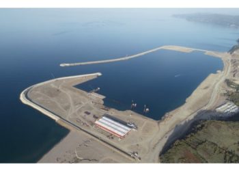 Türkiye’nin üç büyük limanından biri olan Filyos Limanı’nda sona doğru