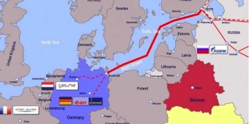 Almanya Kuzey Akım 2’den geri adım atmıyor