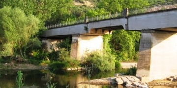 Mafsal Üzerine Düşen Yayılı Yükün Çözümü