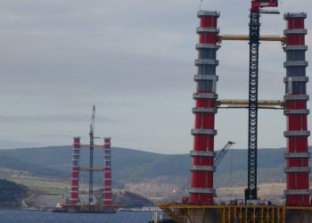 1915 Çanakkale Köprüsü’nün ayakları 110 metre uzunluğa ulaştı