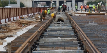 3. Etap Raylı Sistemde raylar döşendi