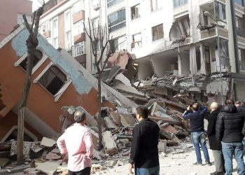 Bahçelievler’de 7 Katlı Bina Çöktü!