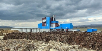 Bordo-mavi elektrik santrali