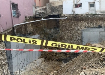 Darıca’da inşaat temelinde kayma meydana geldi