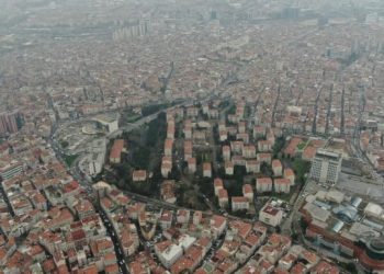 Millet Bahçesi yapılacak alanda yıkım çalışmaları başladı