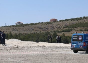 Salda Gölü’ndeki çalışma durduruldu