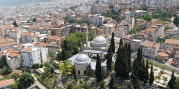 Emirsultan Camii depreme dayanamaz