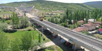  Ankara ile Sivas arasını 2 saate indirecek dev proje hız kesmiyor