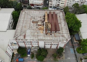 Depremde hasar gören İstanbul Tıp Fakültesi’nde yerinde dönüşüm-(Foto Galeri)