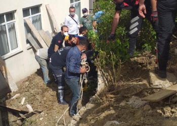 Tekirdağ’da 2 işçi göçük altında kaldı