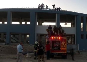 İnşaat işçisi çalıştığı inşaatta intihara kalkıştı