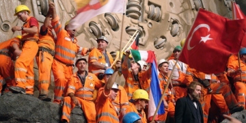 ‘Çalışan sayısı en yüksek’ şirketler arasında birinci Rönesans İnşaat