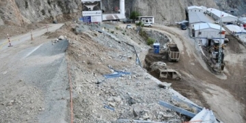 Artvin’deki sel ve heyelanın ardından hasar tespit çalışmasına başlandı