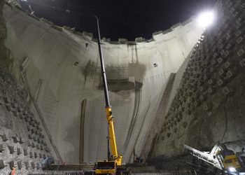 Yusufeli Barajı İnşaatı Gece Gündüz Demeden Devam Ediyor