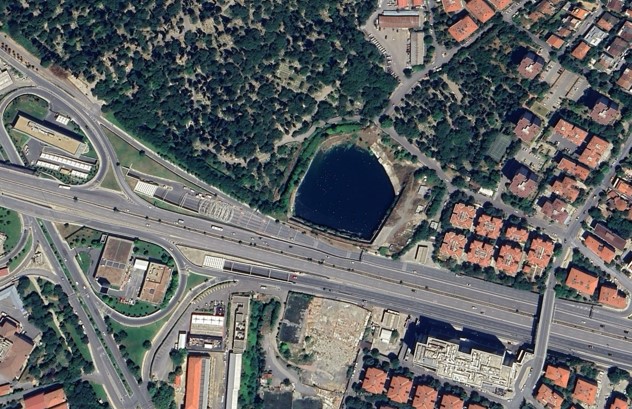 İstanbul Kadıköy'de Oluşan Yapay Bir Göl